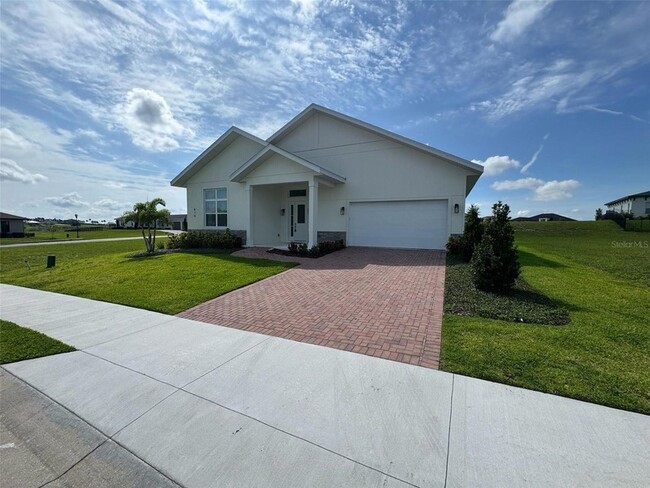 416 Adams View Ln in Auburndale, FL - Building Photo - Building Photo