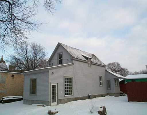 315 Austin St N in Winnipeg, MB - Building Photo - Building Photo