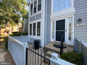1508 Church Hill Pl in Reston, VA - Building Photo - Building Photo