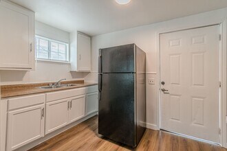 2407 S New Braunfels Ave in San Antonio, TX - Building Photo - Building Photo