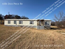 4684 Dick Price Rd in Fort Worth, TX - Building Photo