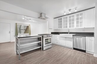 510 San Juan Ave in Los Angeles, CA - Building Photo - Building Photo