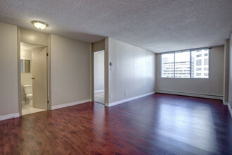 727 6 Ave SW, Unit 07 in Calgary, AB - Building Photo - Building Photo