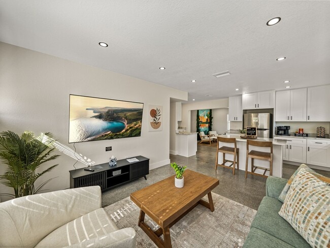 property at 1626 Tangerine St