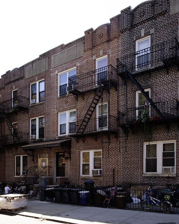 650 46th St in Brooklyn, NY - Foto de edificio