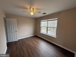 2165 Cottonwood Ln in Culpeper, VA - Foto de edificio - Building Photo