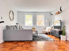 6616 E Wakefield Dr in Alexandria, VA - Building Photo - Building Photo