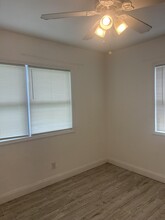 3890 Lakewood Rd in Palm Springs, FL - Building Photo - Building Photo