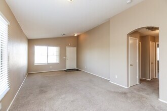 975 E Vernoa St in Queen Creek, AZ - Building Photo - Building Photo