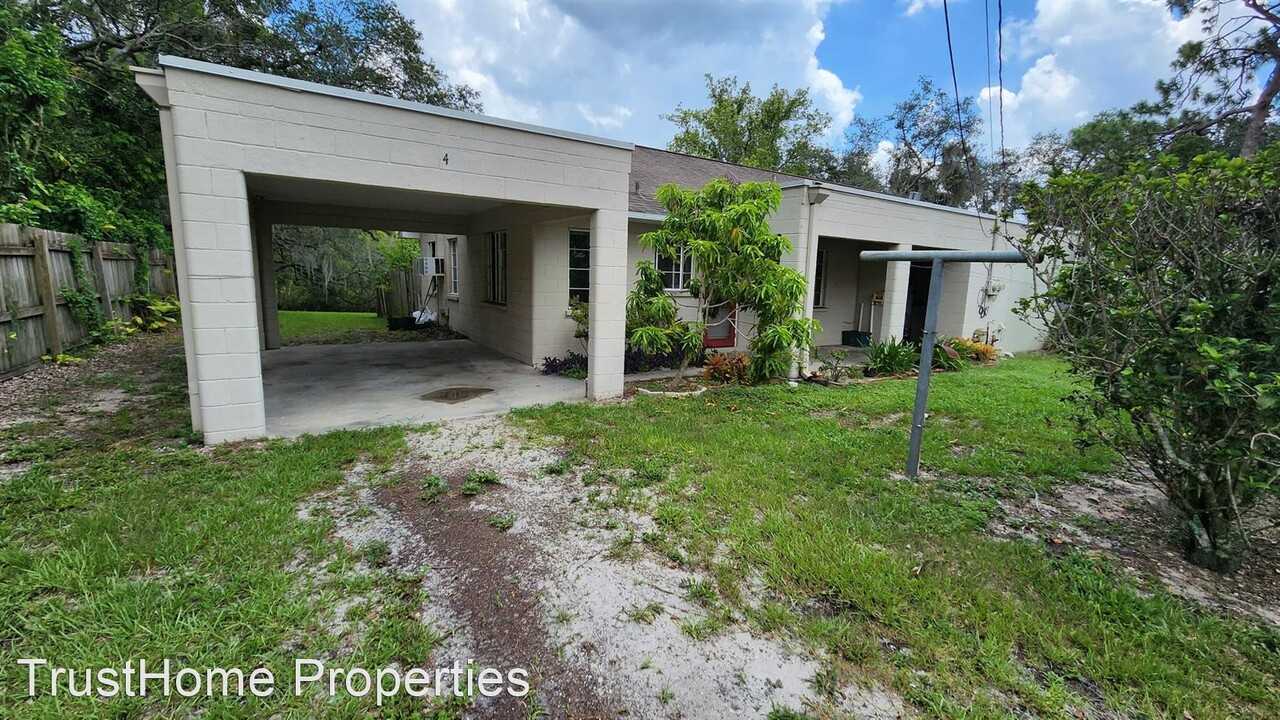 833 Oxford St in Longwood, FL - Foto de edificio