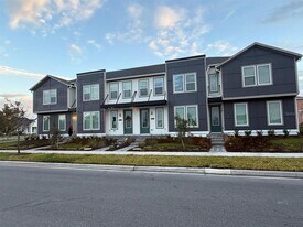 6467 Trailblaze Bnd in St. Cloud, FL - Building Photo