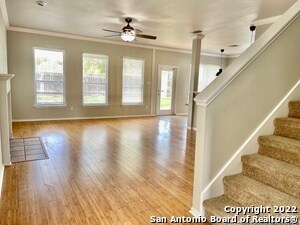 1418 Peacock Haven in San Antonio, TX - Foto de edificio