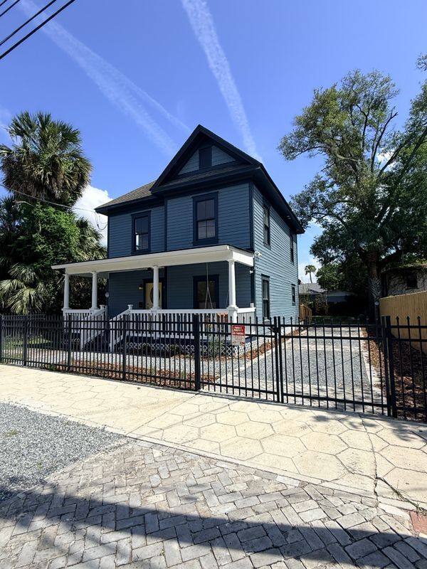 property at 30 W 12th St