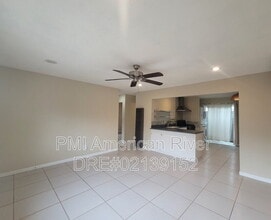 440 Russell St in Winters, CA - Building Photo - Building Photo