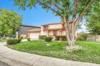 16435 E Layton Ave in Aurora, CO - Building Photo - Building Photo