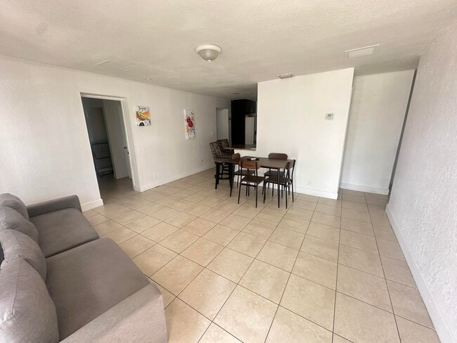 1511 NE 32nd St in Pompano Beach, FL - Building Photo - Building Photo