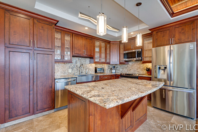 property at 2333 Kapiolani Blvd