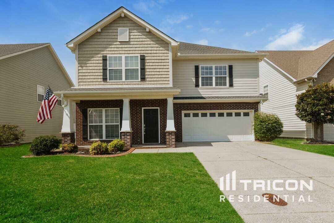 1513 Barnsley Dr in Murfreesboro, TN - Building Photo