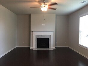 2168 Lakeview Bend Way in Buford, GA - Building Photo - Building Photo