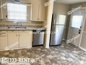 8301 Ward Pkwy in Kansas City, MO - Building Photo - Building Photo