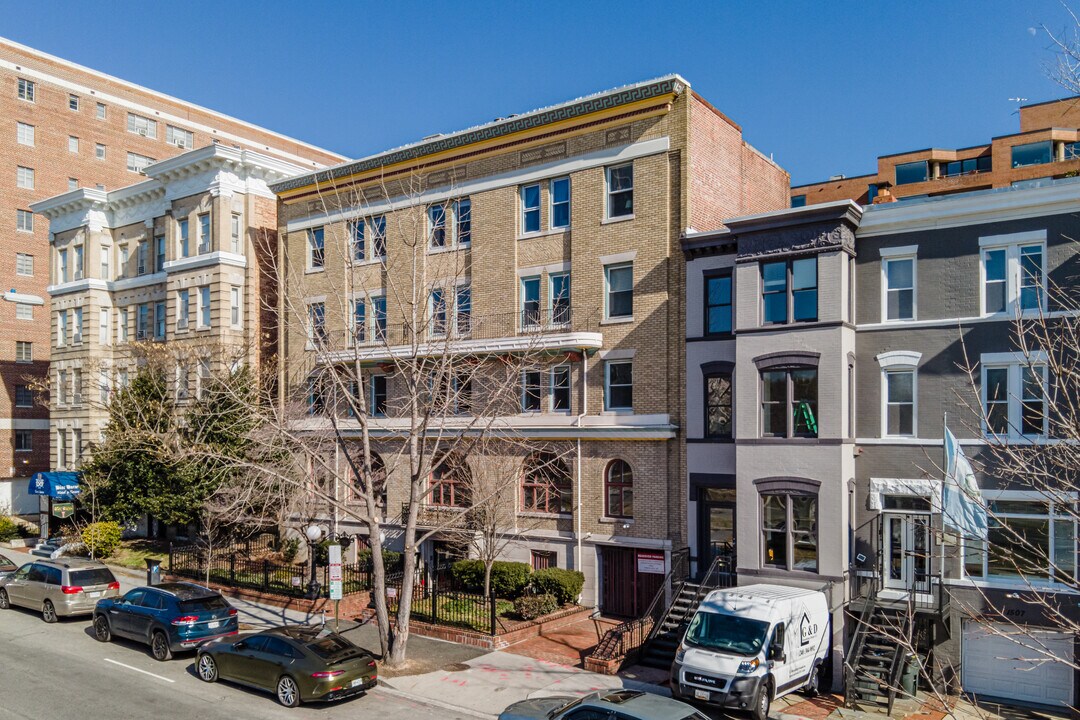 1511 22nd St NW in Washington, DC - Building Photo