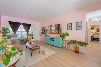 315 Van Buren St in Hollywood, FL - Building Photo - Building Photo