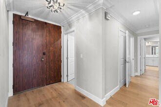 4477 Wilshire Blvd in Los Angeles, CA - Building Photo - Building Photo