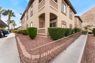 3455 Cactus Shadow St in Las Vegas, NV - Building Photo