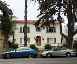 915 Lincoln Blvd in Santa Monica, CA - Foto de edificio - Building Photo