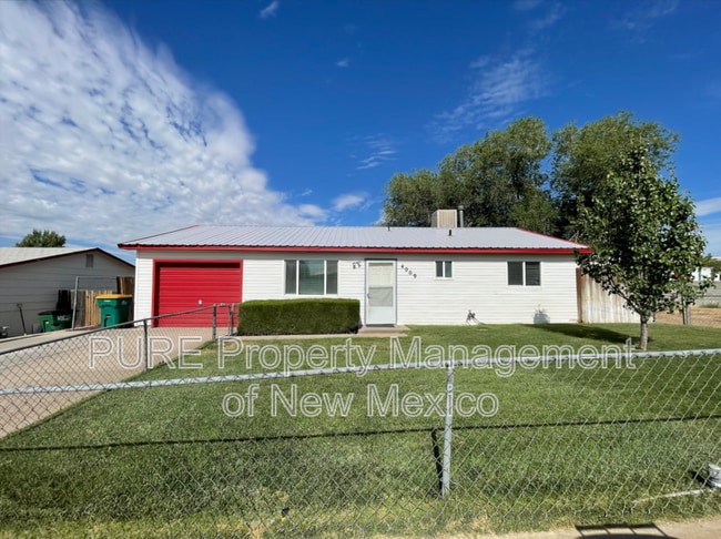 4009 Sierra Vista Dr