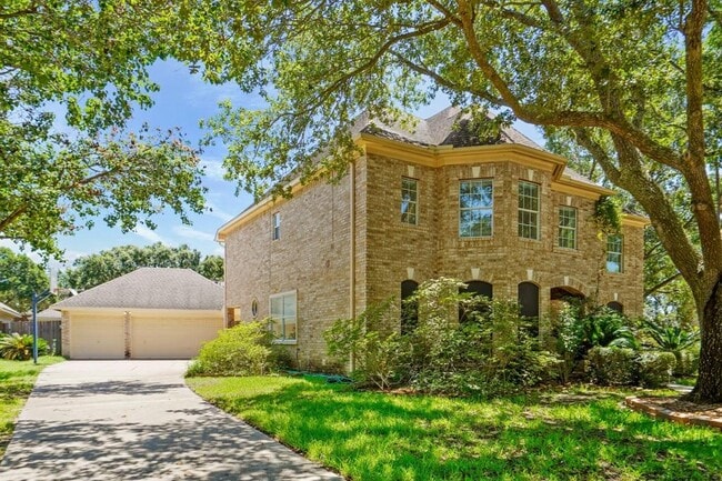 219 Whisper Pass in Houston, TX - Building Photo - Building Photo
