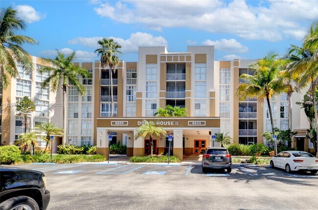 9805 NW 52nd St in Doral, FL - Building Photo - Building Photo