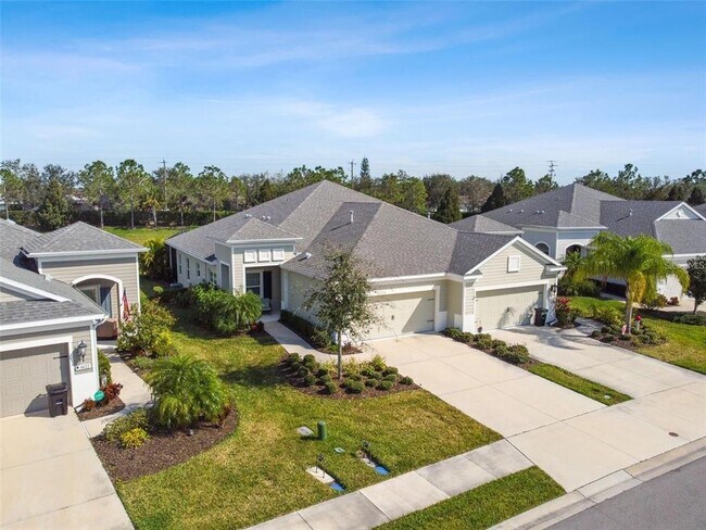 4618 Deep Creek Terrace in Parrish, FL - Foto de edificio - Building Photo