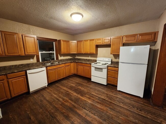 4220 NE 3rd St in Des Moines, IA - Building Photo - Building Photo