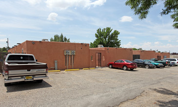 Summer Hills Condos in Albuquerque, NM - Building Photo - Building Photo