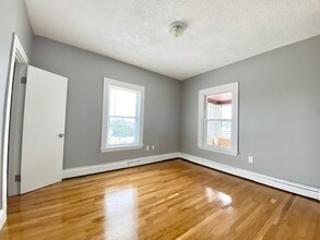 46 Lambert Ave, Unit 3 in Boston, MA - Building Photo - Building Photo