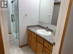 2643 Carissa Ave in Windsor, ON - Building Photo - Building Photo