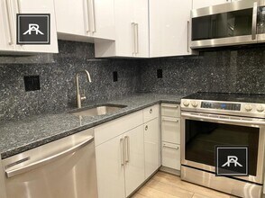 1618 Beacon St in Brookline, MA - Building Photo - Building Photo