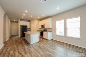 13511 Emerson Wy in Saint Hedwig, TX - Building Photo - Building Photo