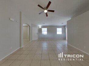 9415 Cerro Largo Pl NW in Albuquerque, NM - Building Photo - Building Photo