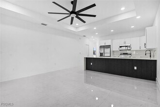 602-604 SW 8th Pl in Cape Coral, FL - Building Photo - Building Photo