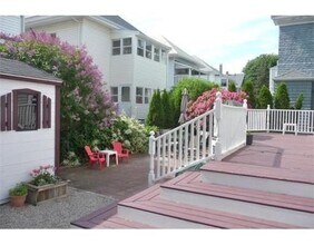 25 St Clements Rd in Medford, MA - Building Photo - Building Photo