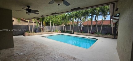 15412 SW 177th Terrace in Miami, FL - Building Photo - Building Photo
