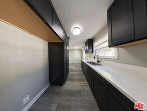 582 Venice Blvd. in Los Angeles, CA - Building Photo - Building Photo