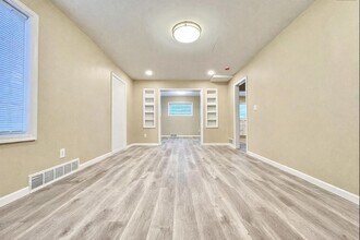 1413 College St in South Bend, IN - Building Photo - Building Photo