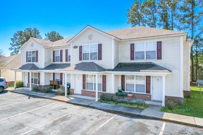 Avalon 1 in North Charleston, SC - Foto de edificio - Building Photo