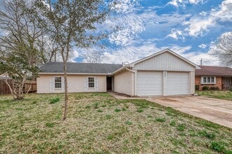 1615 Millbury Dr in Missouri City, TX - Building Photo - Building Photo