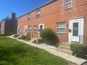 335 Mayfair Blvd-Unit -337 Mayfair Blvd in Columbus, OH - Building Photo - Building Photo