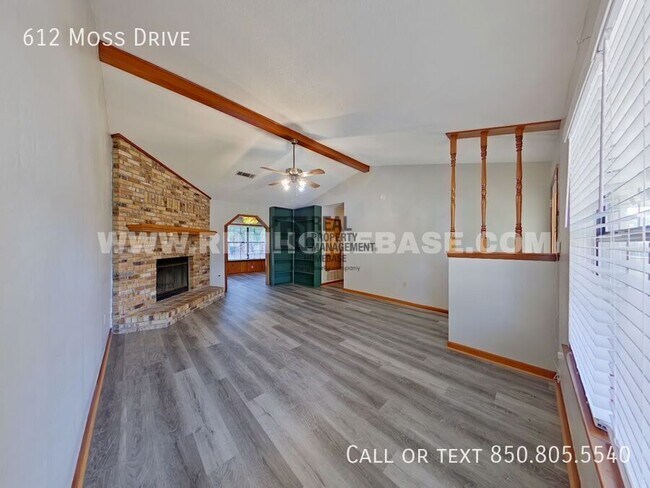 612 Moss Dr in Crestview, FL - Building Photo - Building Photo