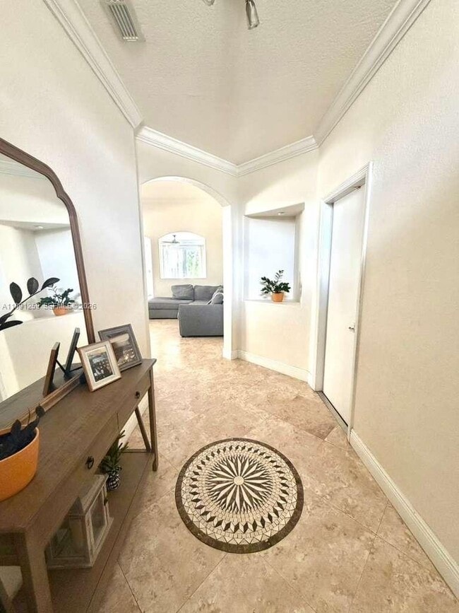 15391 SW 17th Terrace in Miami, FL - Building Photo - Building Photo